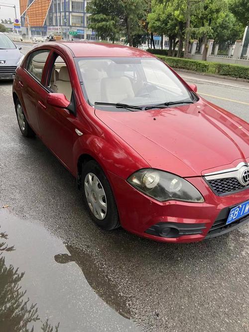 10年中华骏捷两厢(中华骏捷两厢2010款质量怎么样)