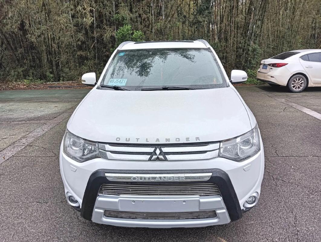 outlander三菱4wd,outlander三菱汽车多少钱