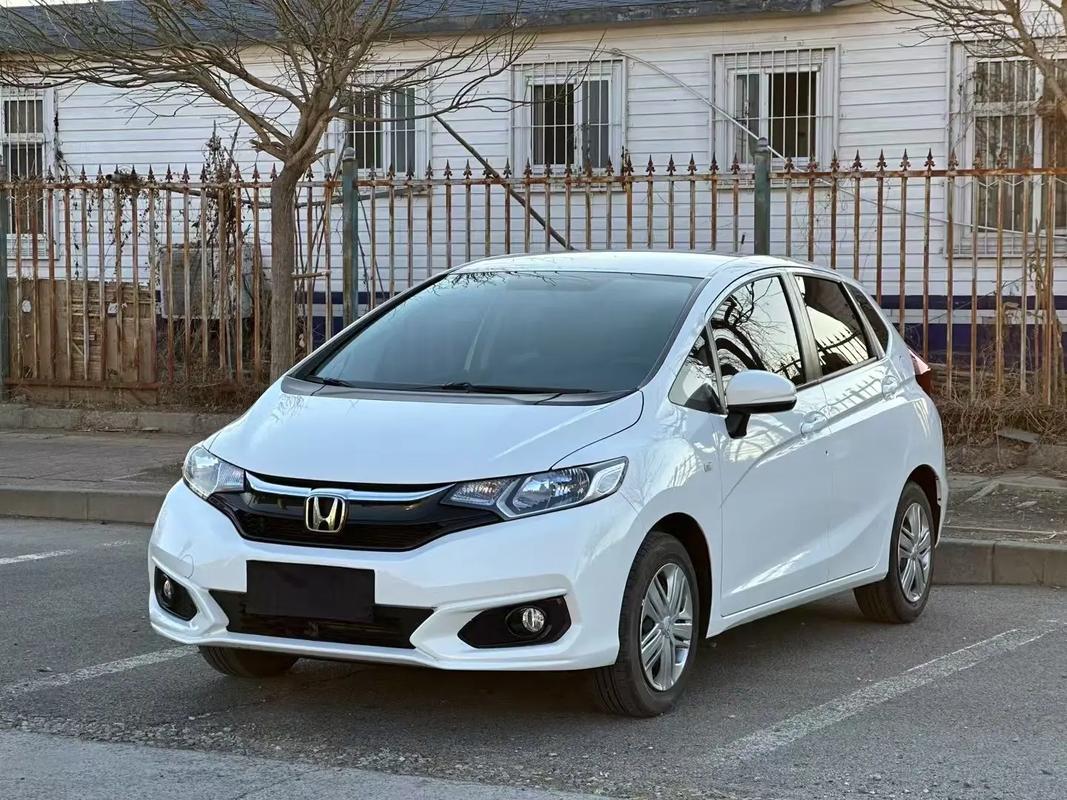 2018款飞度怎么样/18款飞度高配