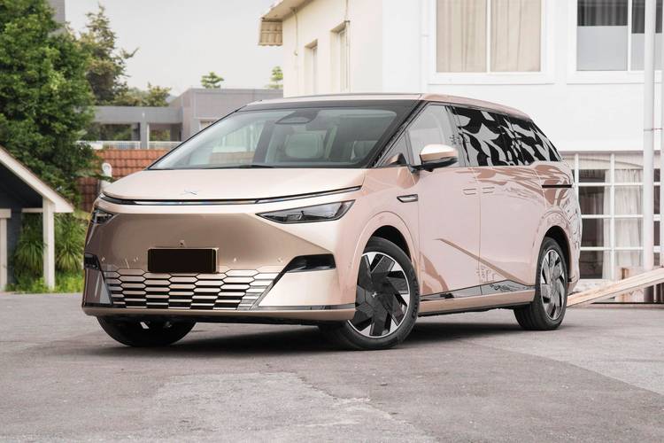 9万左右性价比高的车(9万左右的车哪款好)